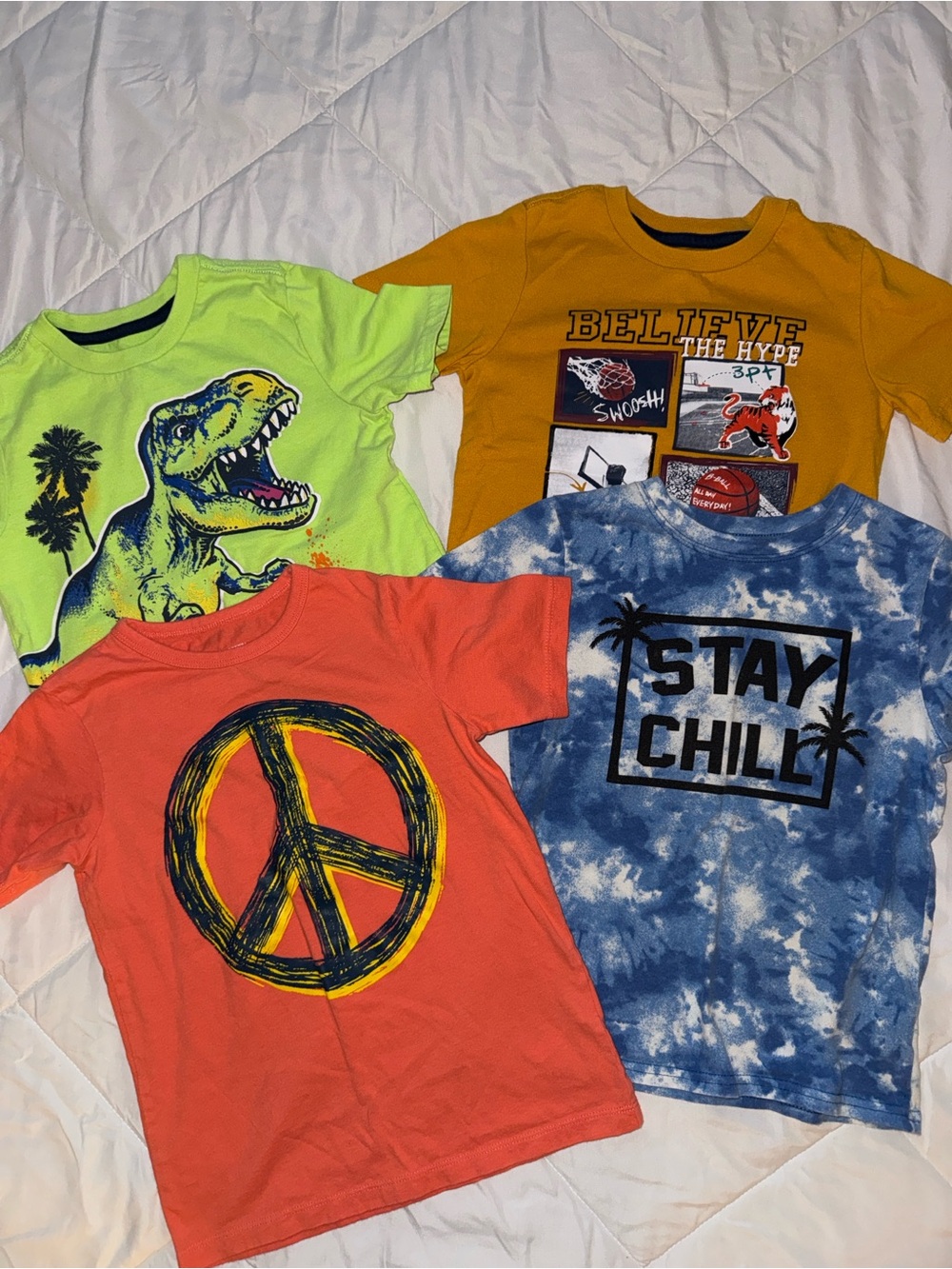 Bundle of 4 Boys 5T mixed Graphic Tees